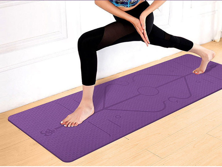 Non-slip yoga mat with alignment lines