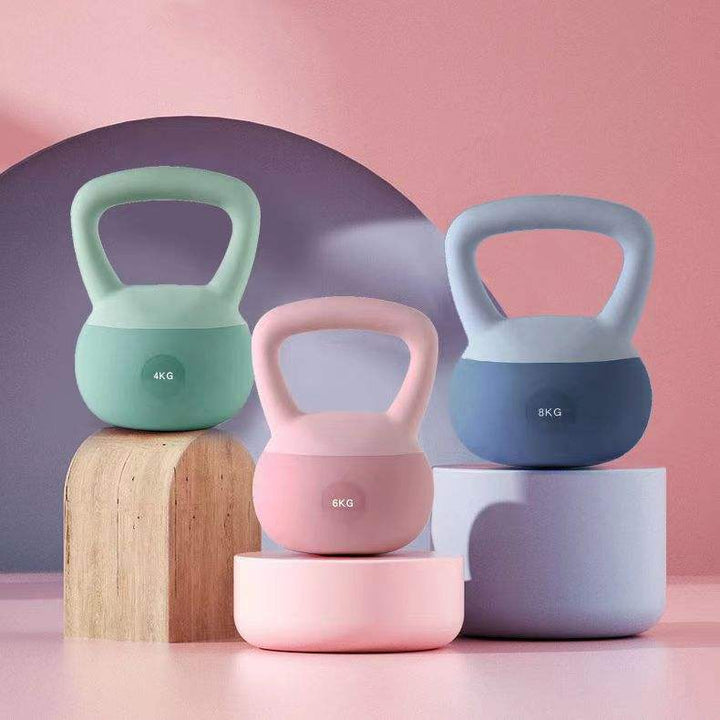 Soft-shell kettlebell in two-tone pink