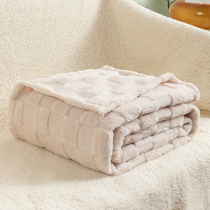 Heat Hollow Checked Jacquard Plush Throw, Machine Washable