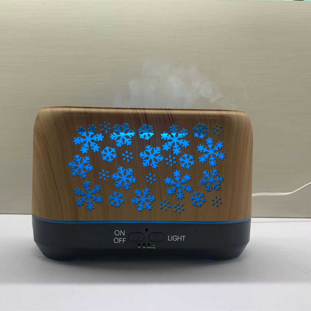 Flame effect aroma diffuser with snowflake wood design, 7 colours
