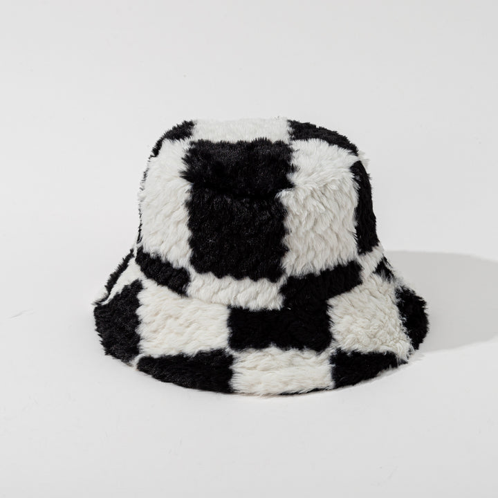 Black checkerboard fluffy bucket hat