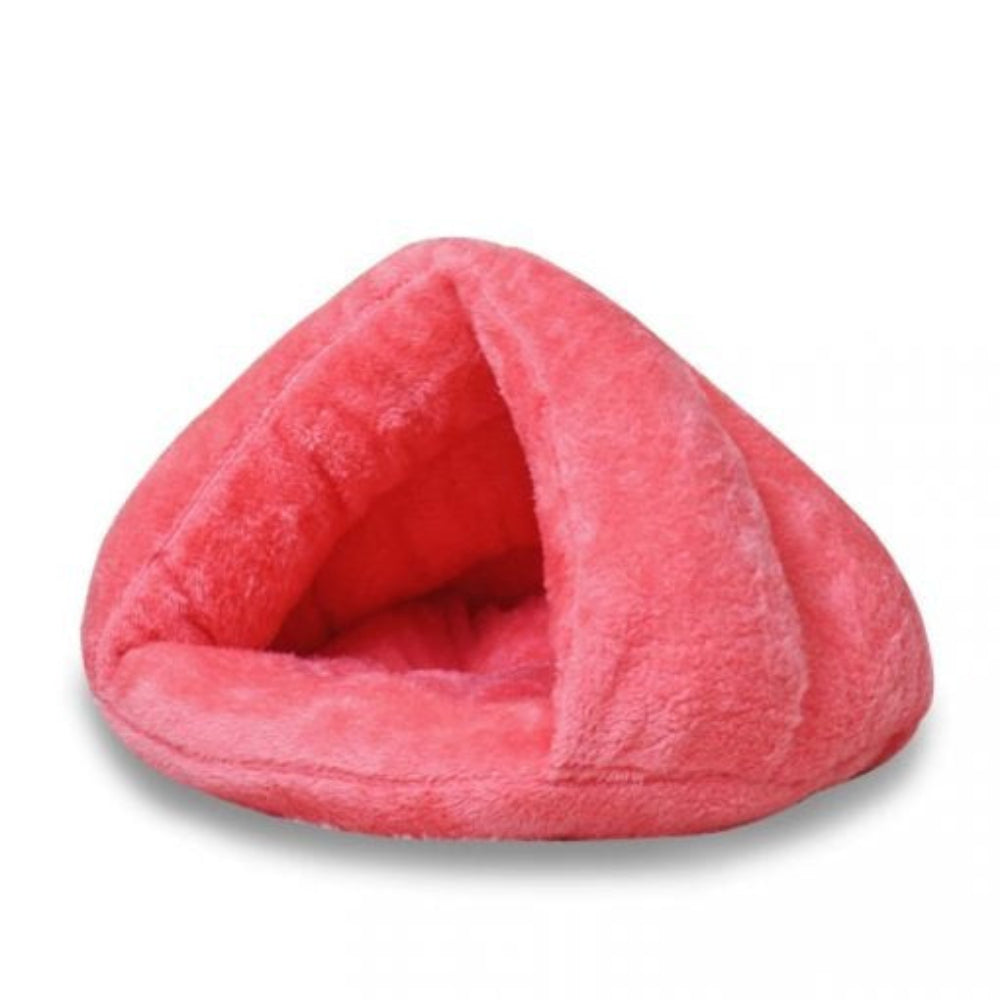 Self-Warming Cat Bed with Soft Faux Fur and Non-Slip Base