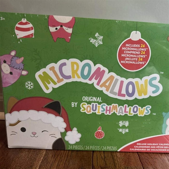 Heat Hollow Advent Calendar with 24 Plush Christmas Characters