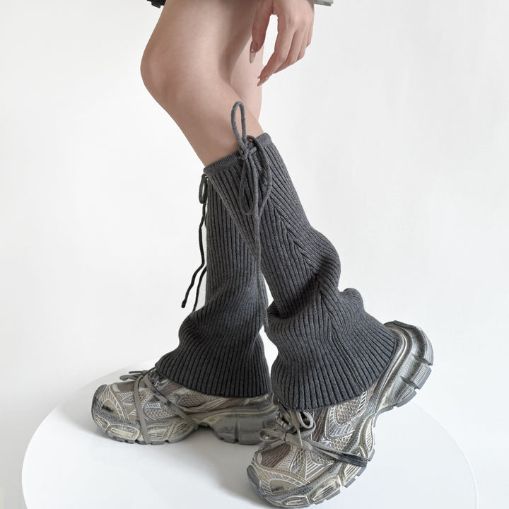 Pink flared ribbed leg warmers with tie