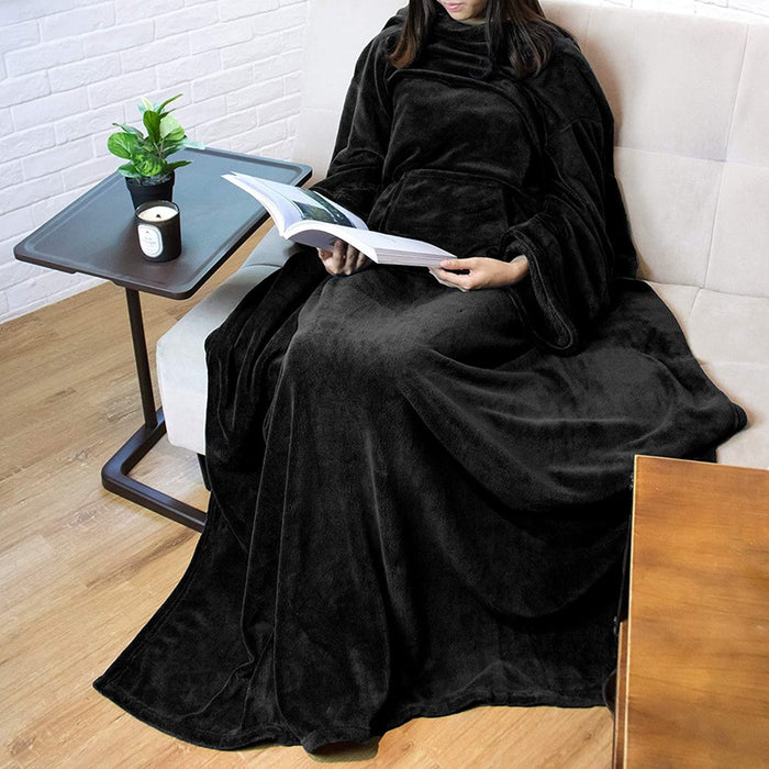 Heat Hollow Long sleeved blanket with a front pocket