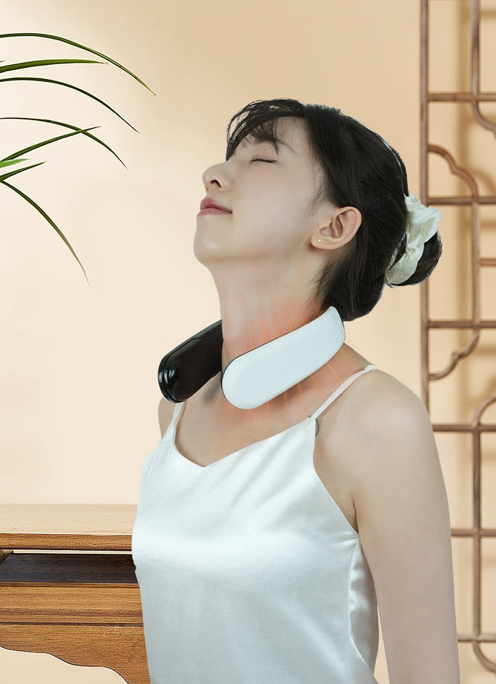 Heated U-shaped neck warmer band